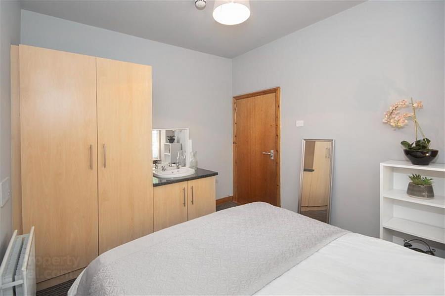 Room 1, 48 Delhi Street