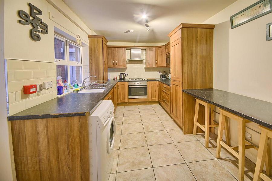 Room 1, 40 Nansen Street