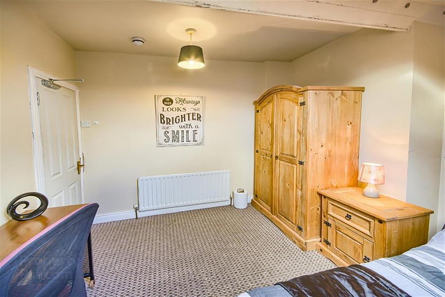 Room 4, 4 Candahar Street