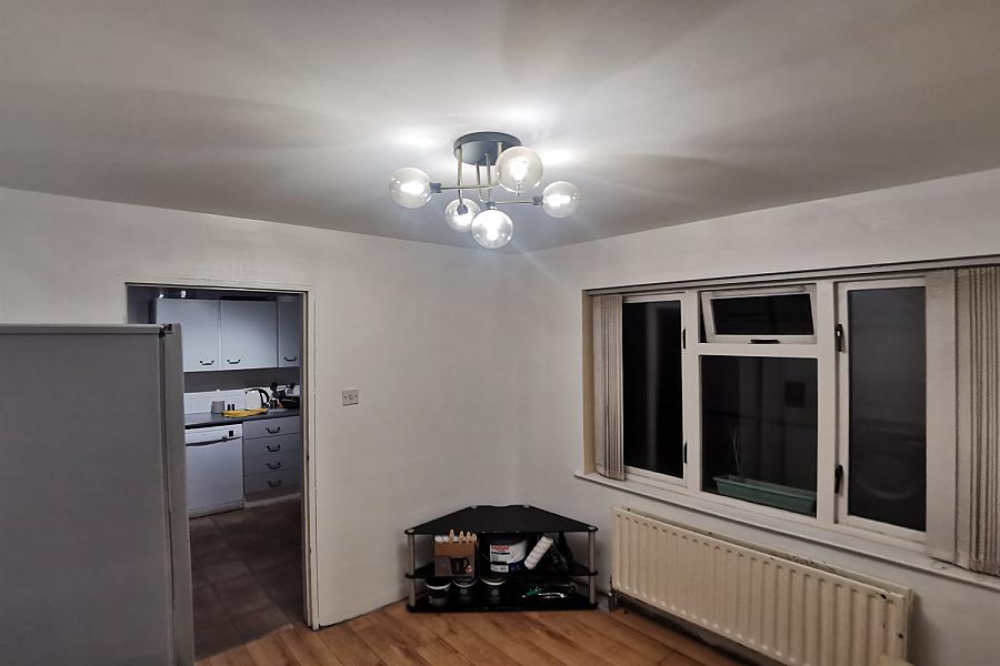 Room 3, 29 Fisherwick Crescent