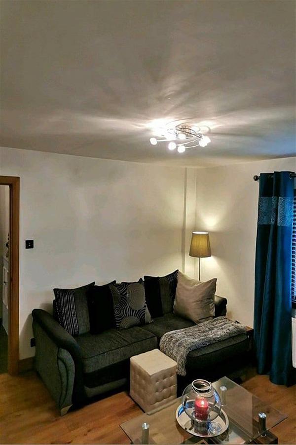 Room 3, 29 Fisherwick Crescent