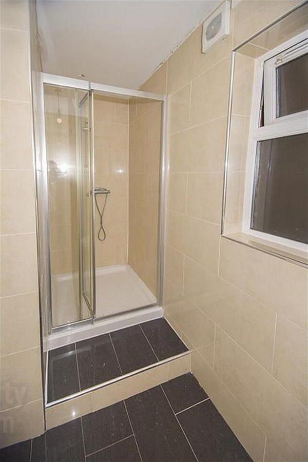 Room 3, 24 Magdala Street