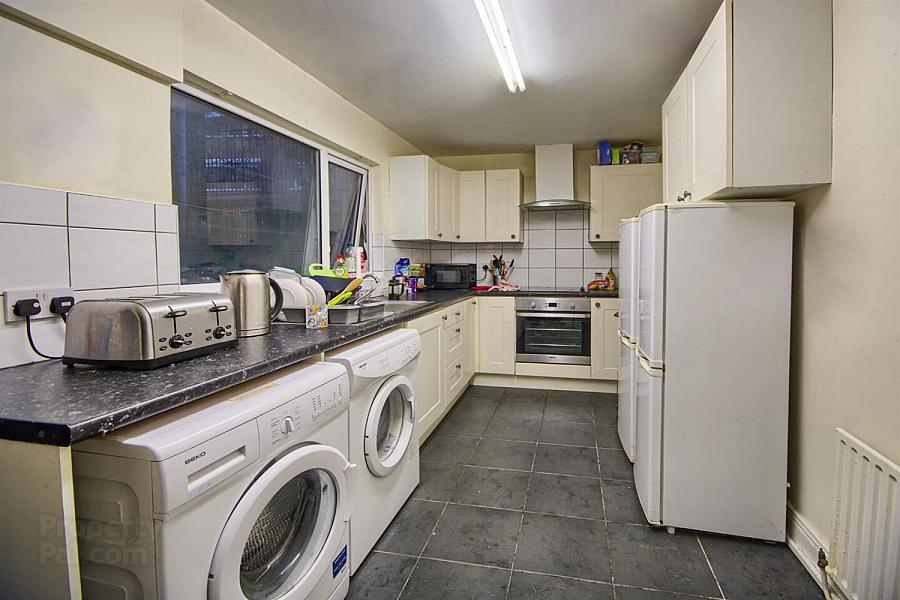 Room 1, 31 Ponsonby Avenue