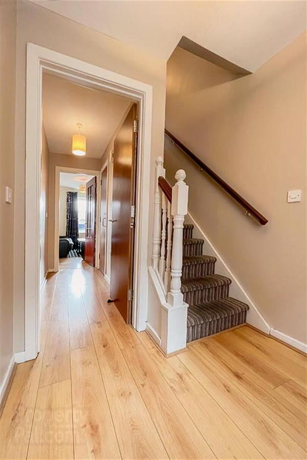 Room 2, Apartment 4, College Gate