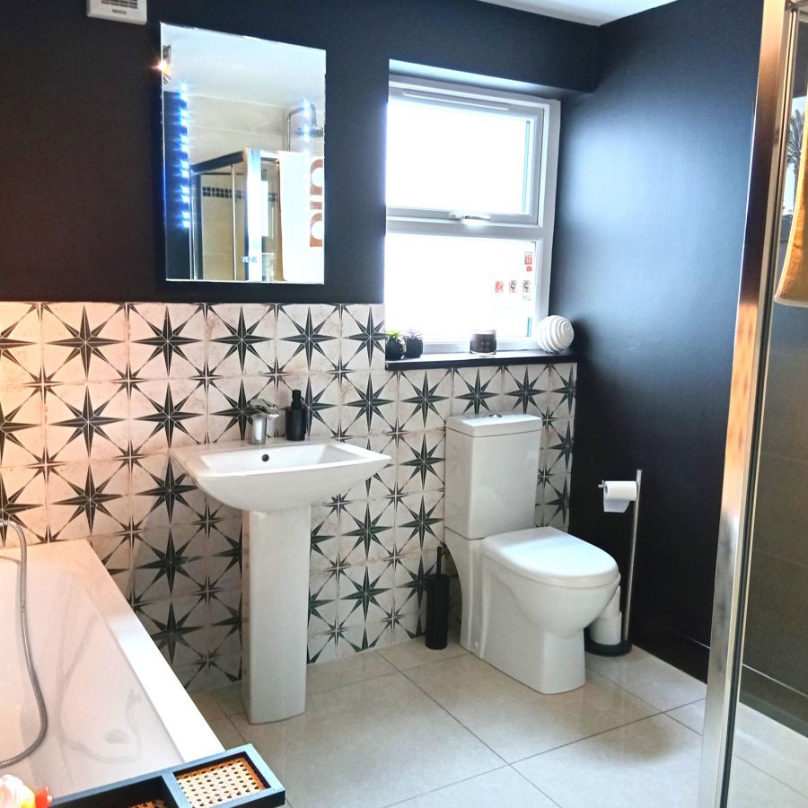 Apt 2 Island View, 19 Lansdowne Crescent