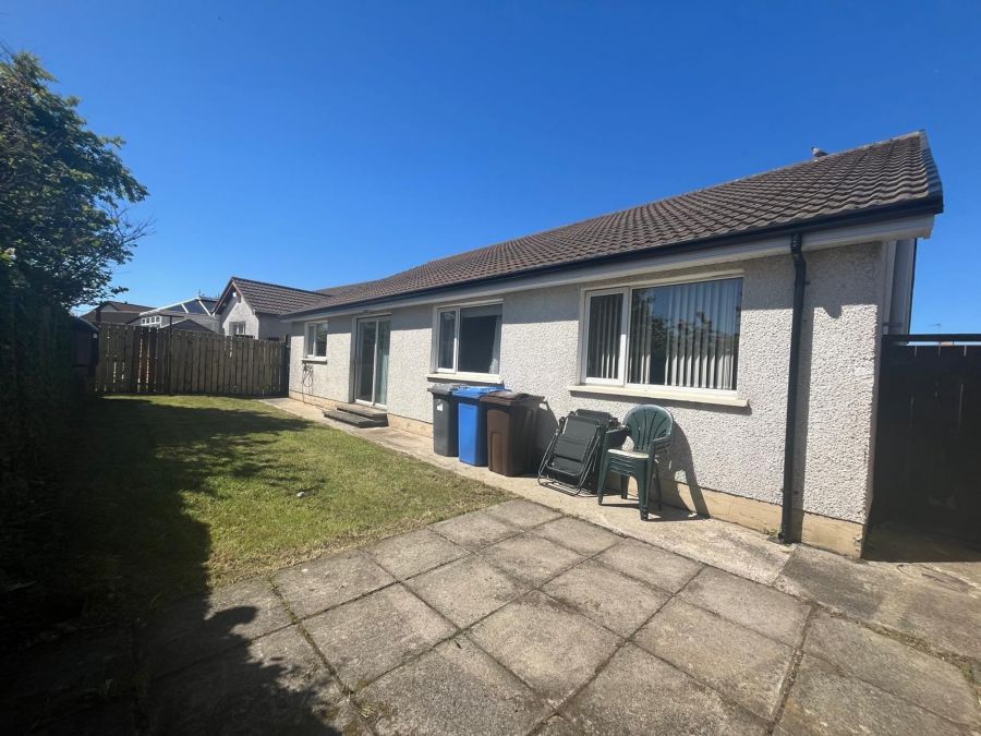 12 Magheramenagh Park