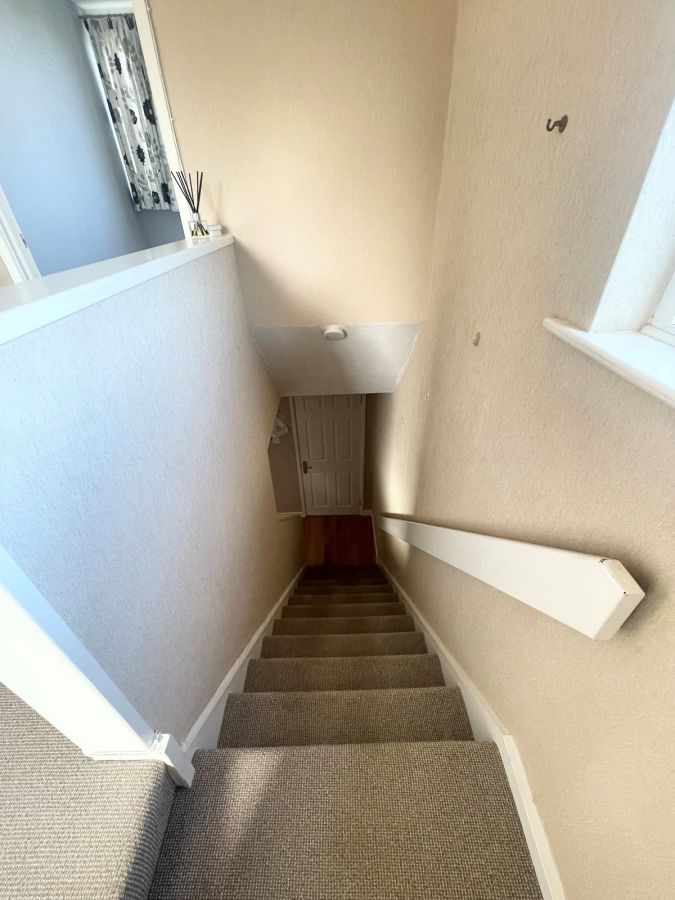 20 Hopefield Crescent