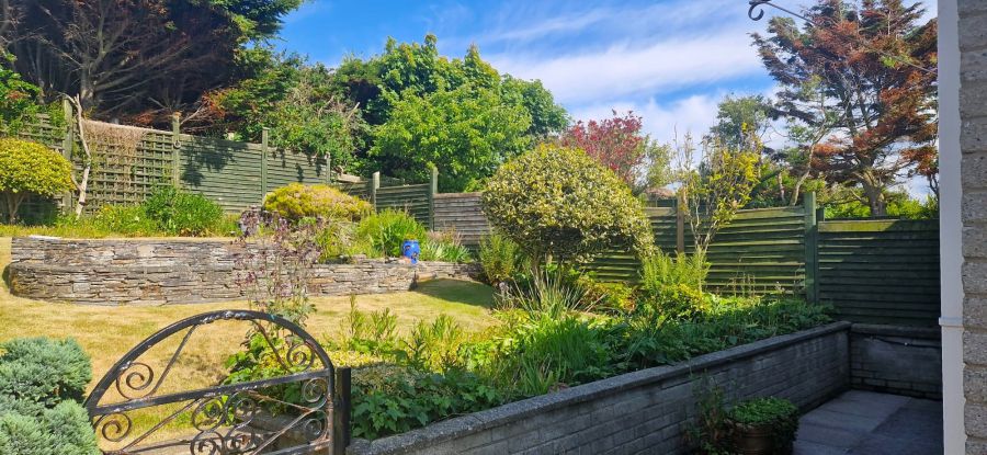 20 Hopefield Crescent