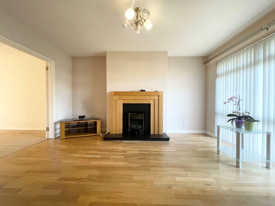 20 Hopefield Crescent