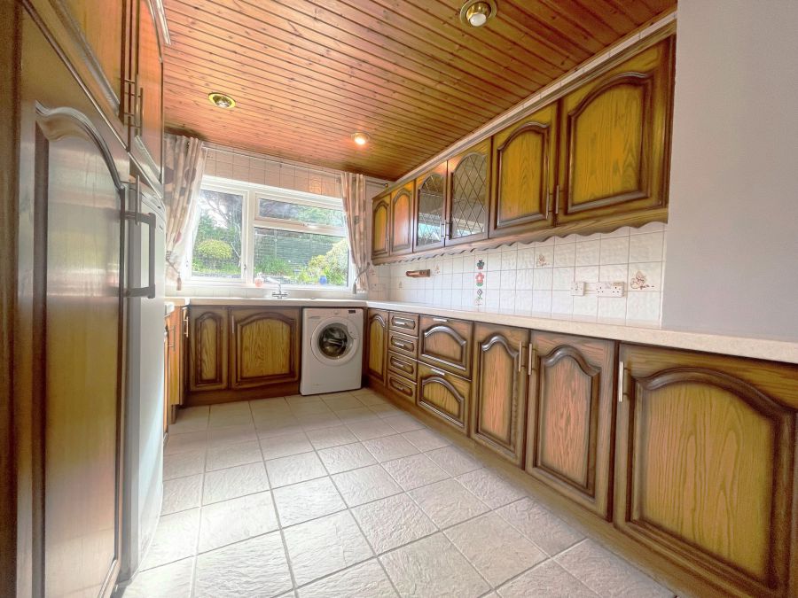 20 Hopefield Crescent
