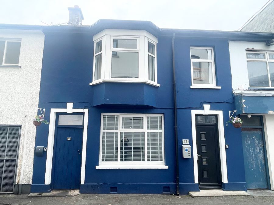 22 Eglinton Lane