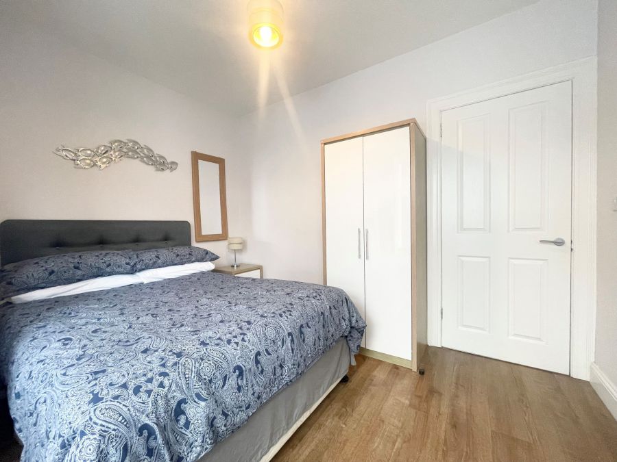 22 Eglinton Lane 22 Eglinton Lane