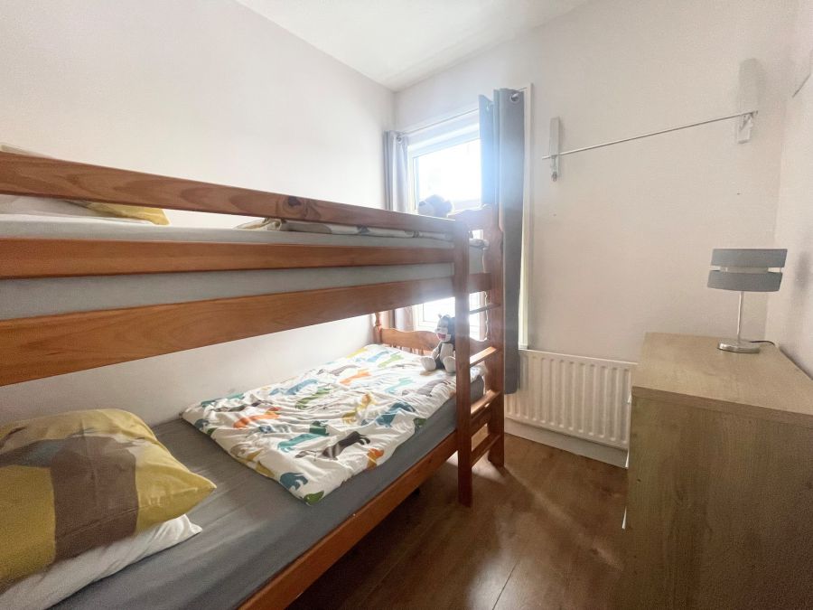 22 Eglinton Lane 22 Eglinton Lane