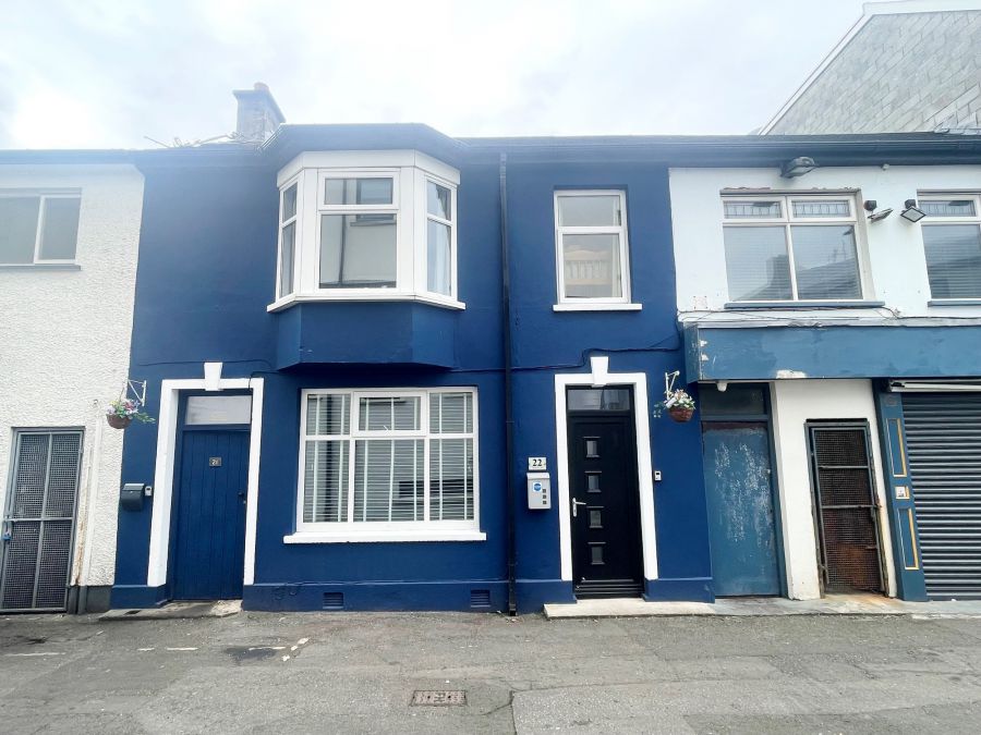22 Eglinton Lane