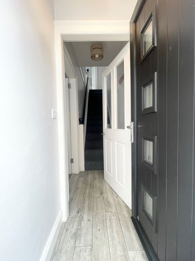 22 Eglinton Lane