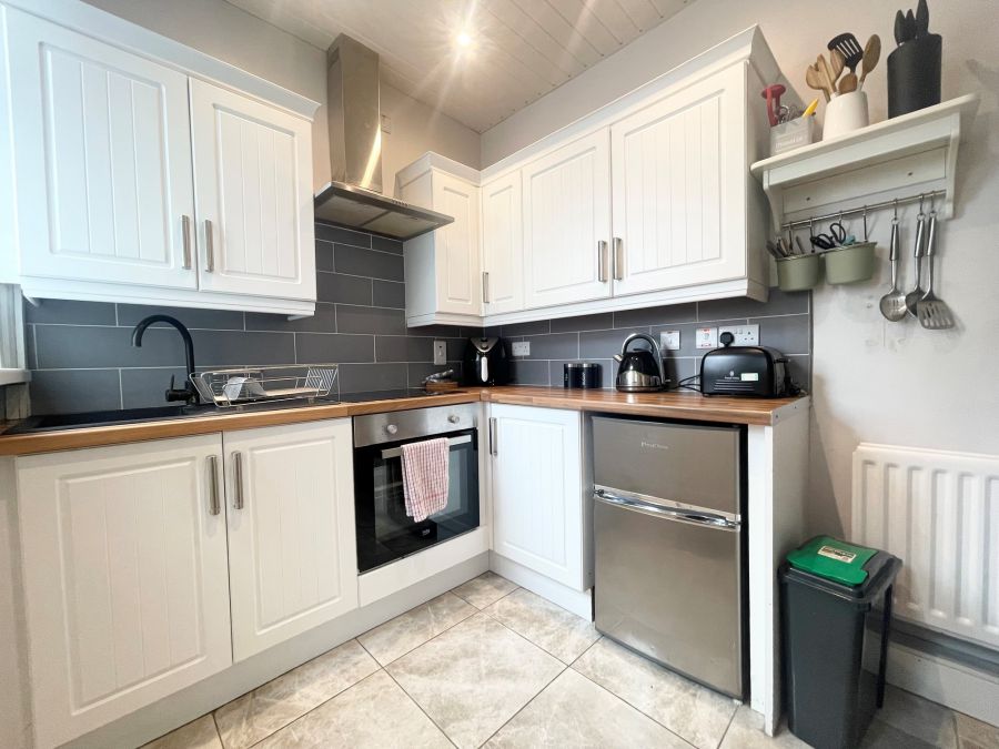 22 Eglinton Lane