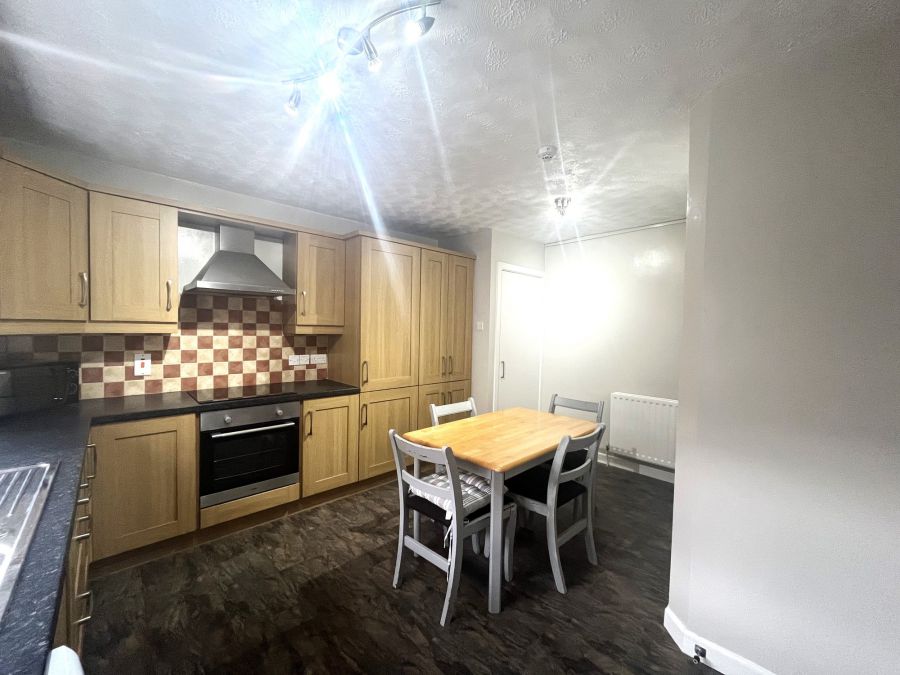 9B Bath Street