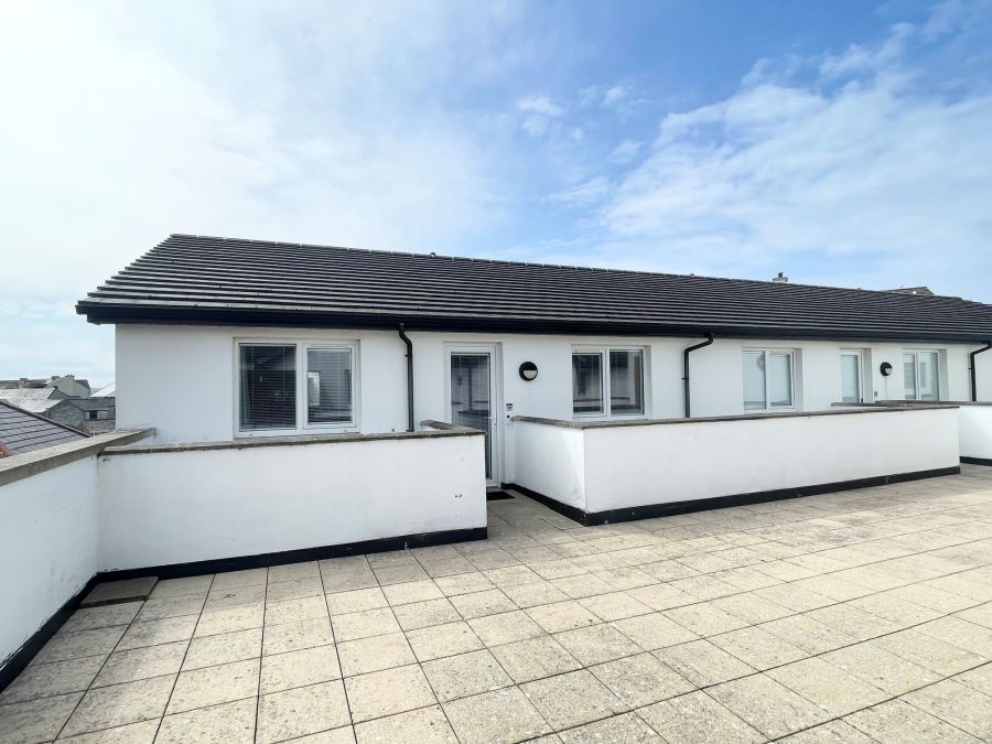 Apt 18 Peninsula Apartments, Causeway Street, Portrush, BT56 8AB