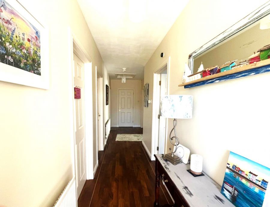 SHORT TERM RENTAL, 61 Primrose Gardens