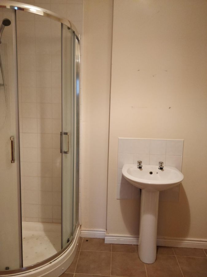 Flat 1, 39-41 The Promenade
