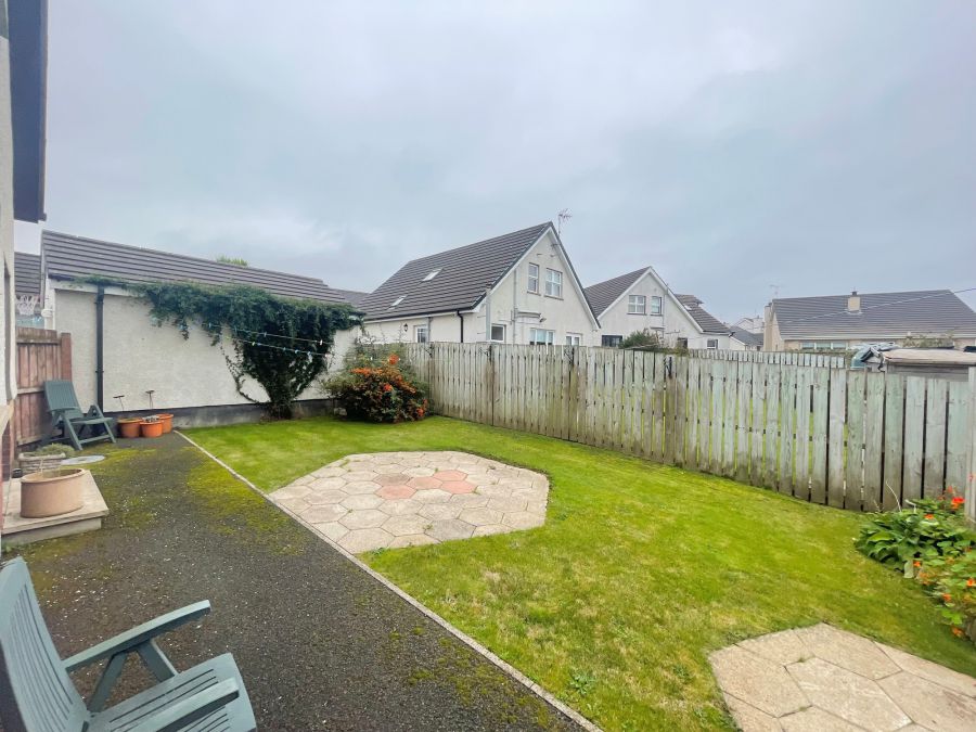 9 Primrose Crescent