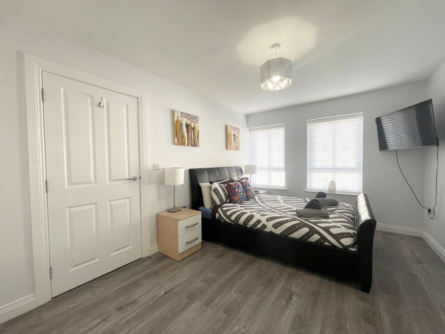 23  West Strand Drive