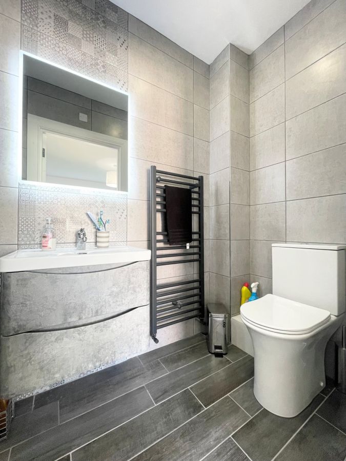 23  West Strand Drive