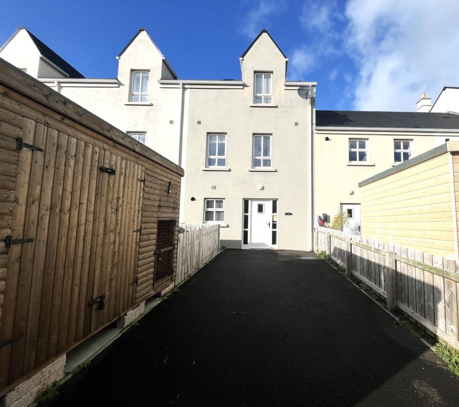 23  West Strand Drive