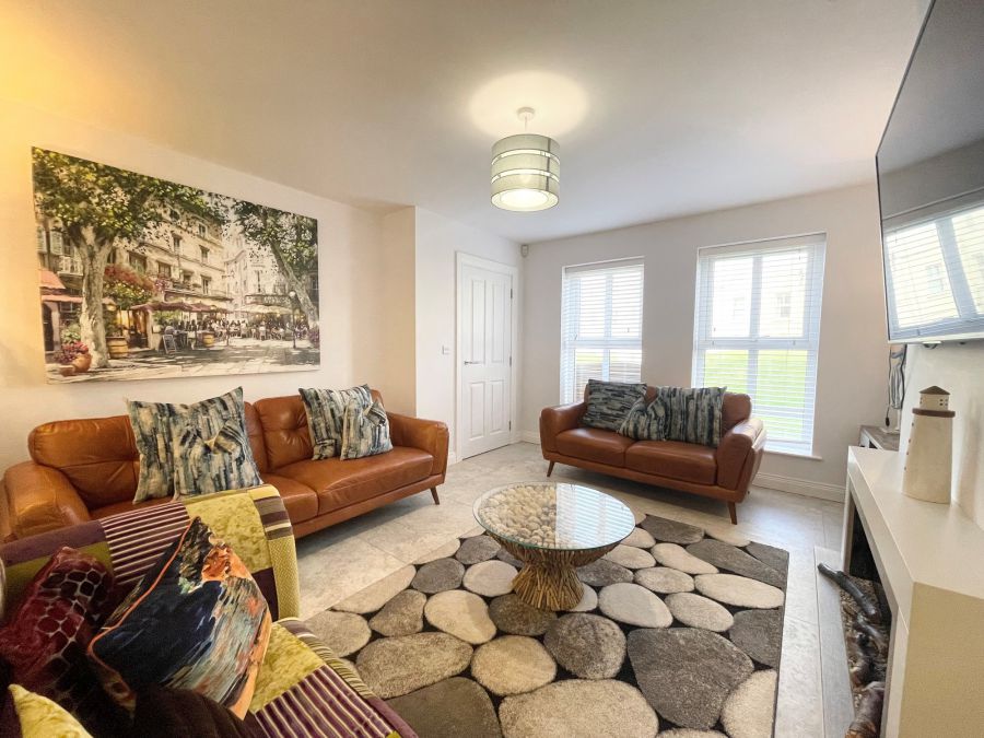 23  West Strand Drive