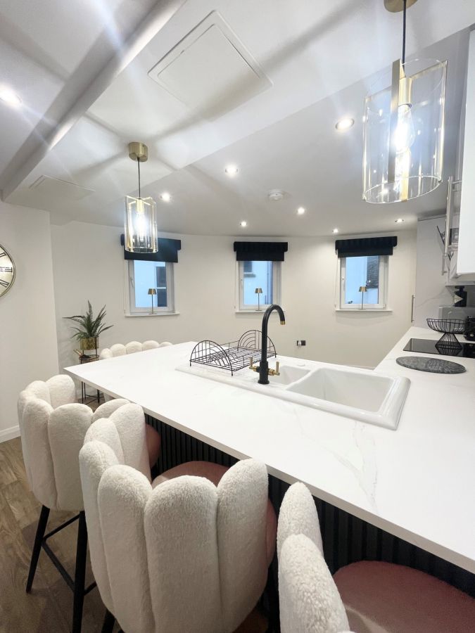 Apartment 15 Peninsula