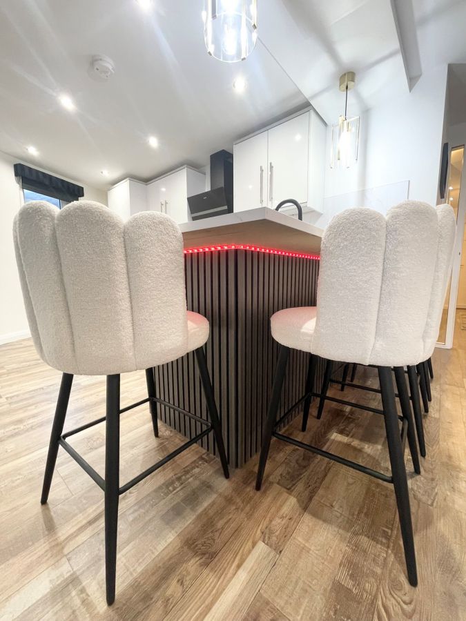 Apartment 15 Peninsula