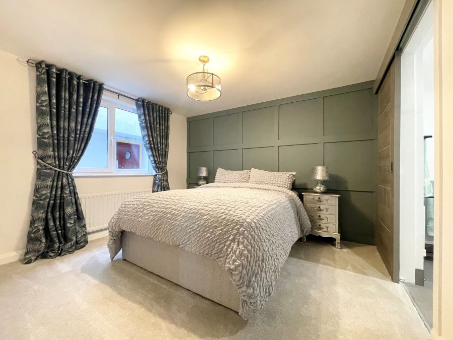 Apartment 15 Peninsula