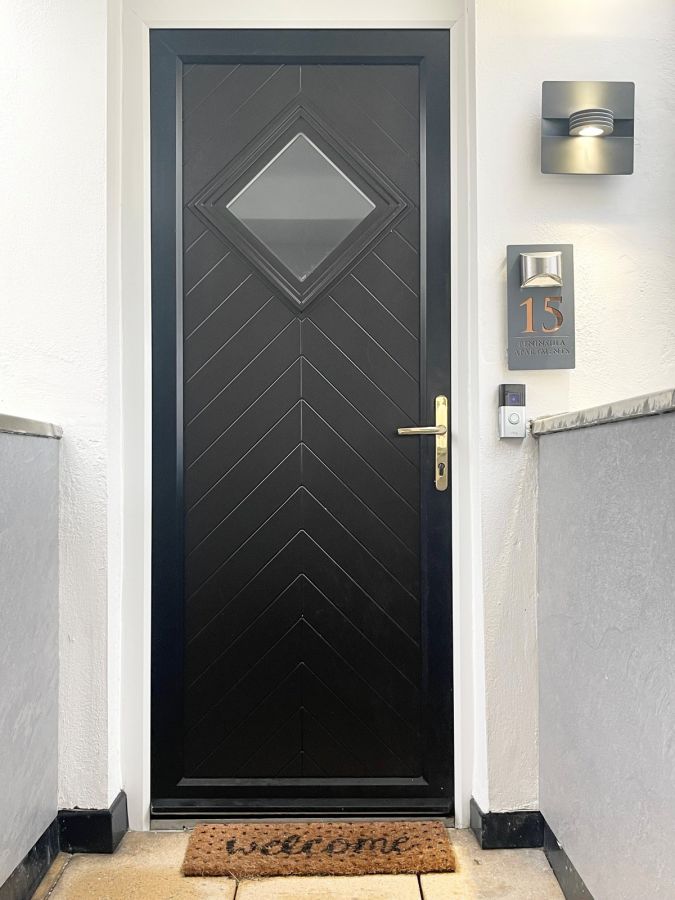 Apartment 15 Peninsula