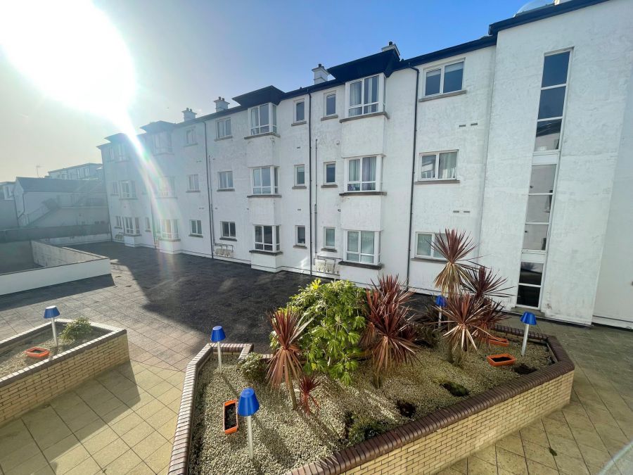 Apartment 15 Peninsula