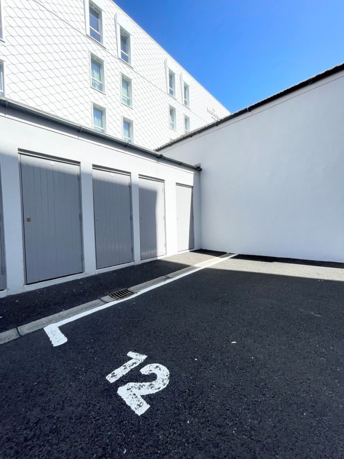 12 West Bay Apartments, 46-50 Mark Street