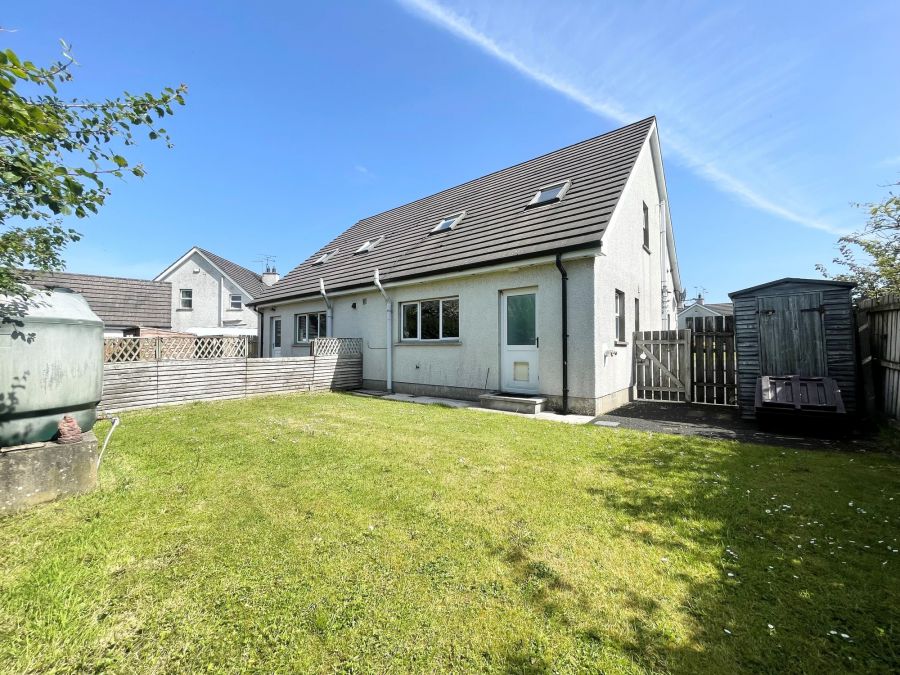 33 Primrose Gardens
