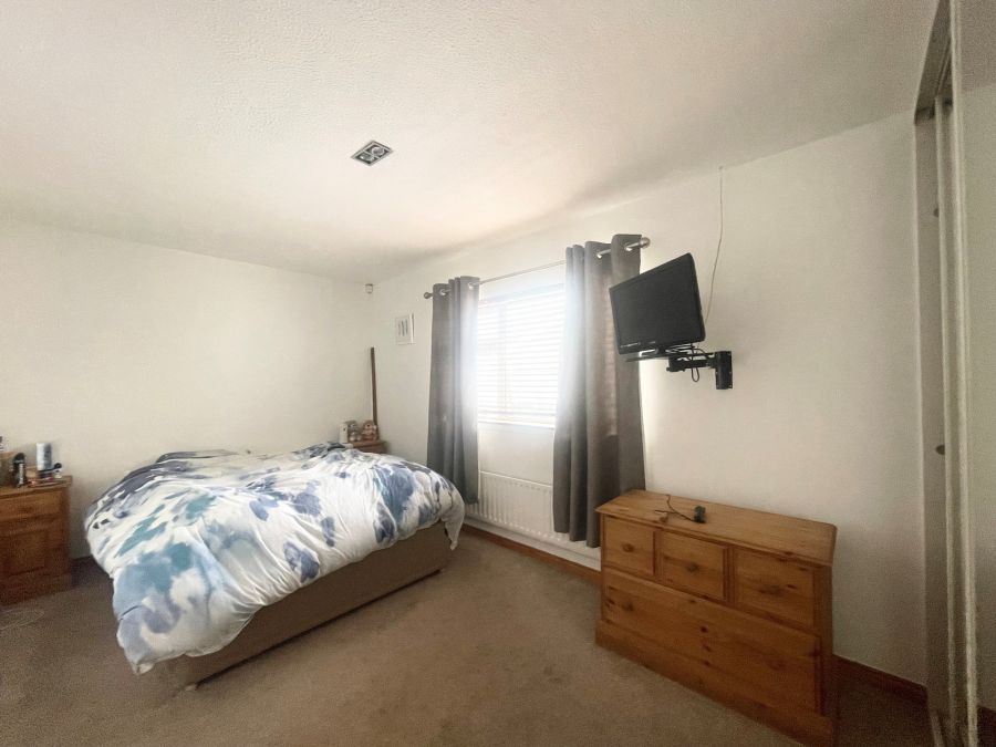 5 Ganiamore Avenue