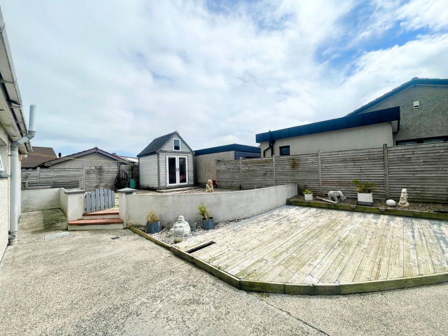 5 Ganiamore Avenue