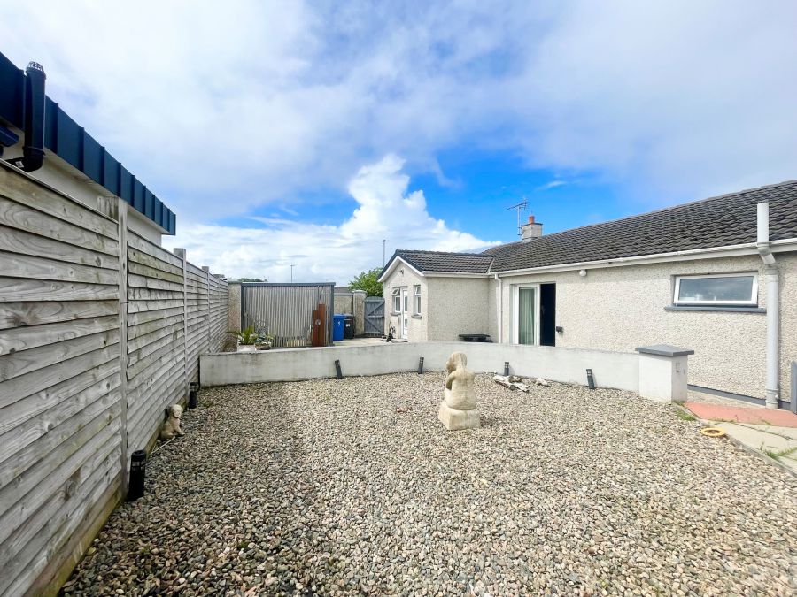 5 Ganiamore Avenue