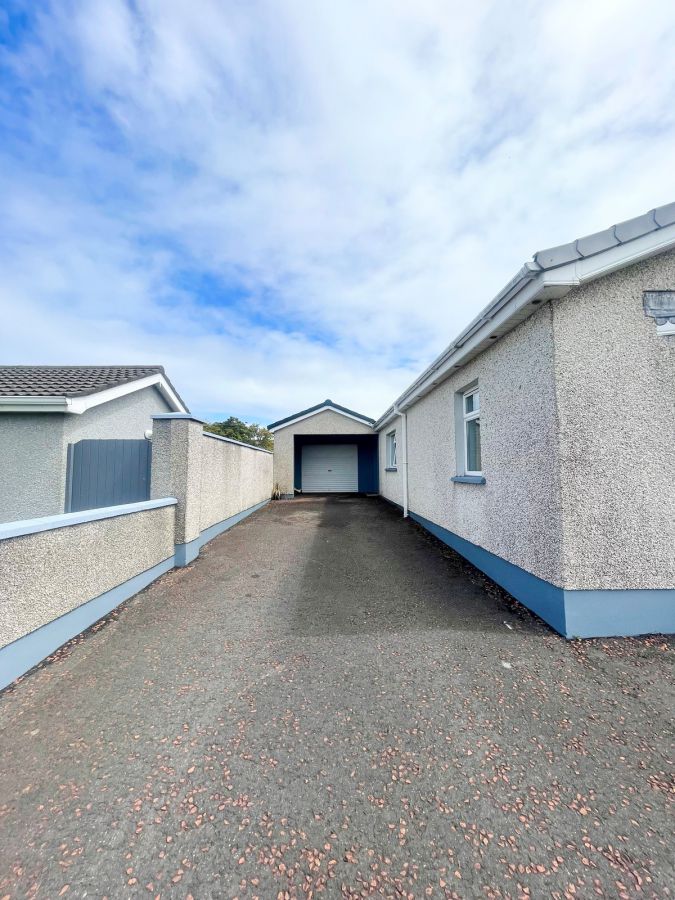 5 Ganiamore Avenue
