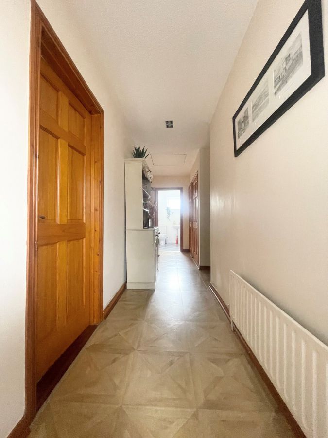 5 Ganiamore Avenue