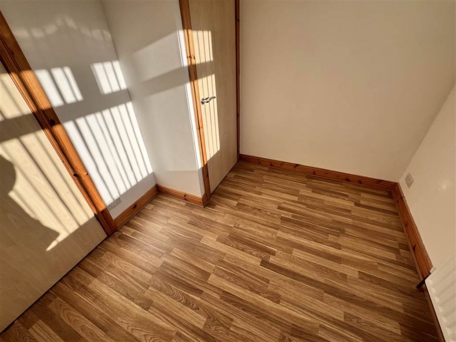 15 Beechdene Crescent 15 Beechdene Crescent