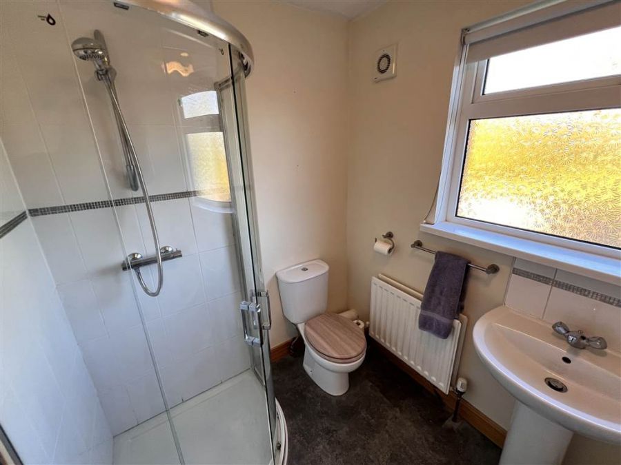 15 Beechdene Crescent