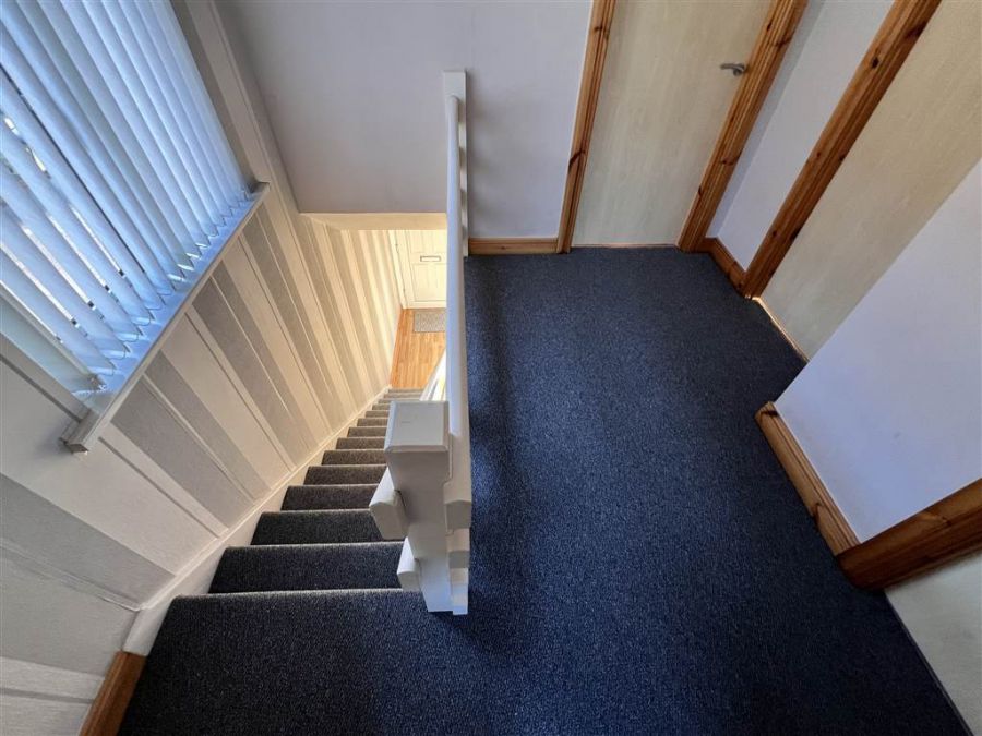 15 Beechdene Crescent 15 Beechdene Crescent