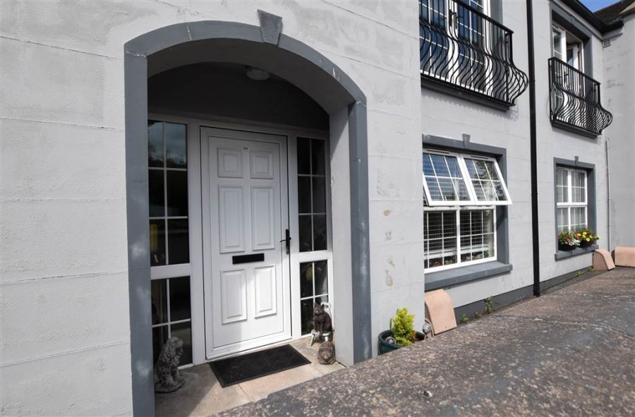 21 South Street Mews