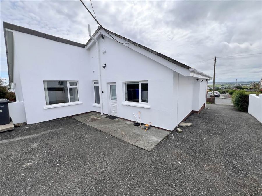 5 Alpine Road