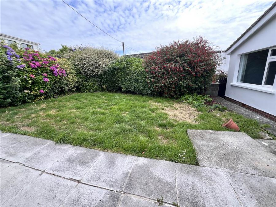 5 Alpine Road