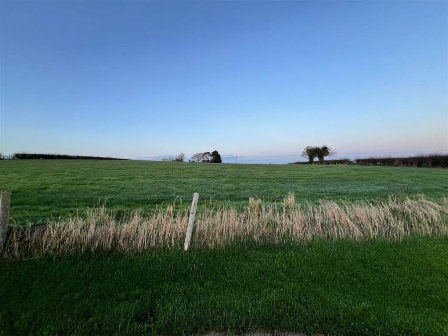 2A Ballyblack Road East