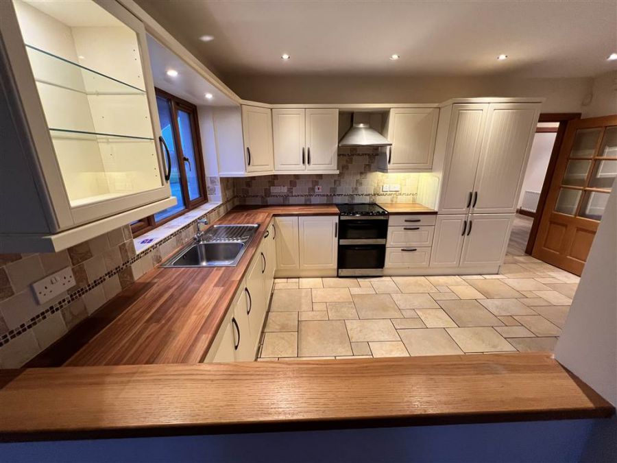 2A Ballyblack Road East