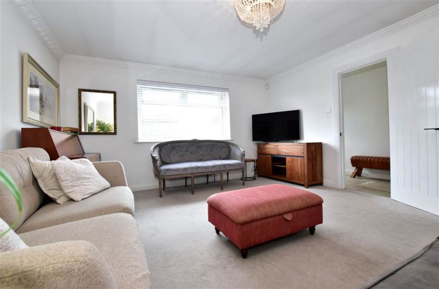 3 Regency Gardens